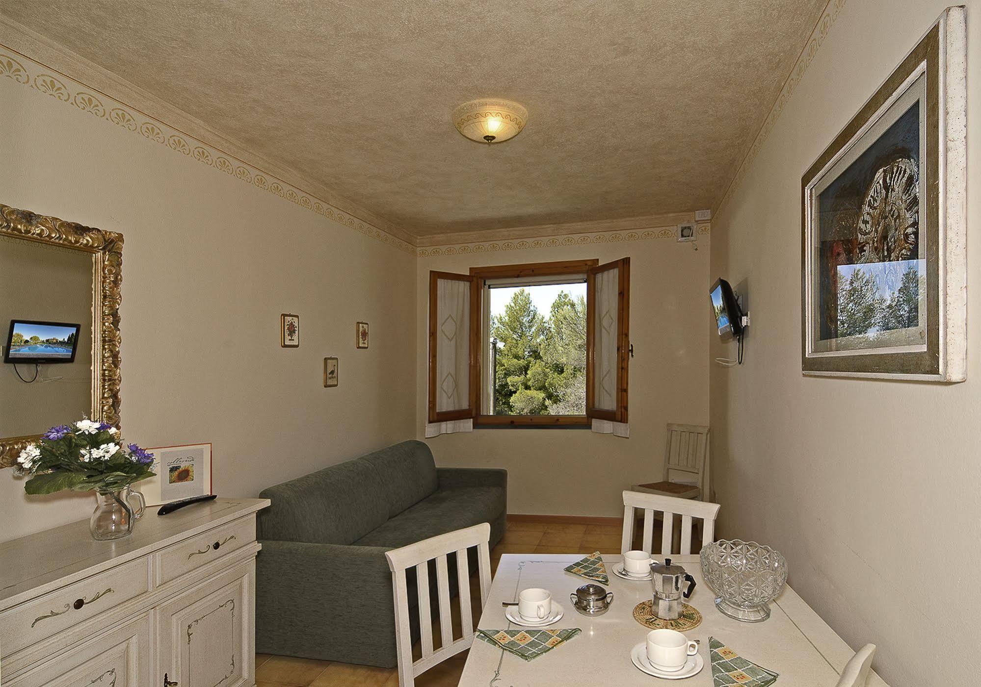 Agriturismo Colleverde Selvatelle Екстериор снимка